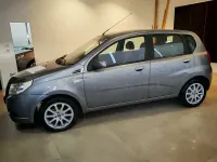 Usado Chevrolet Aveo LS 84 CV (61 kW) 2009 Gris / plata Berlina