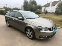 Usado VW Passat Advance 105 CV (77 kW) 2013 Gris Familiar