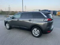 Käytetty Peugeot 5008 Active 131 HP (96 kW) 2021 Harmaa Katumaasturi