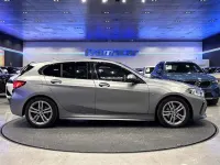 Usado BMW 118 M Sport 140 CV (102 kW) 2022 Gris Utilitario