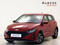 Usado Hyundai i20 84 CV (61 kW) 2024 Rojo Utilitario