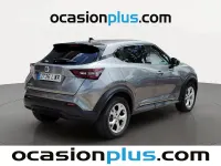Usado Nissan Juke N-Connecta 114 HP (83 kW) 2022 Cinzento SUV