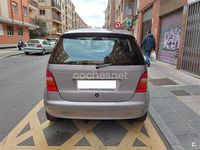 Usado Mercedes A160 Classic 102 CV (75 kW) 1998 Gris / plata Monovolumen