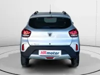 Usado Dacia Spring Comfort Plus 33 kW (45 CV) 2022 Gris Utilitario
