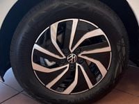 Usado VW Polo 95 CV (69 kW) 2025 Blanco puro Utilitario