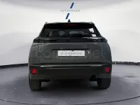 Usado Peugeot 2008 Allure 100 CV (73 kW) 2024 Gris / plata SUV