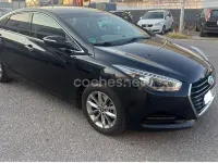 Usado Hyundai i40 141 CV (103 kW) 2017 Negro Berlina