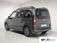 Usado Peugeot TePee Style 99 CV (72 kW) 2018 Gris Van