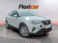 Usado Seat Arona Style 116 CV (85 kW) 2024 Blanco SUV