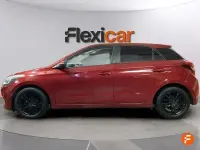 Usado Hyundai i20 100 CV (73 kW) 2017 Rojo
