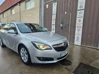 Usado Opel Insignia Expression 120 CV (88 kW) 2015 Gris / plata Berlina