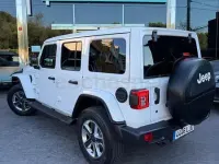 Usado Jeep Wrangler Sahara 270 CV (198 kW) 2020 Blanco SUV