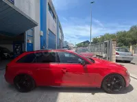 Usado Audi A4 136 CV (100 kW) 2012 Granate Familiar