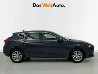 Usado Seat Leon Style 116 CV (85 kW) 2025 Gris / plata Berlina