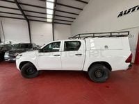Usado Toyota HiLux 150 HP (110 kW) 2021 Branco Pickup