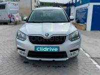 Usado Skoda Yeti Ambition 105 CV (77 kW) 2015 Gris / plata SUV