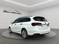 Usado Fiat Tipo Lounge 120 CV (88 kW) 2018 Blanco Familiar