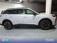 Usado Peugeot 5008 Allure 137 CV (100 kW) 2025 Blanco SUV