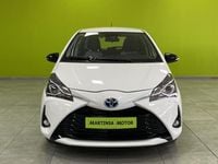Usado Toyota Yaris Hybrid Active 116 CV (85 kW) 2020 Blanco Berlina