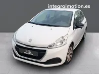 Usado Peugeot 208 Access 74 CV (54 kW) 2017 Blanco Utilitario
