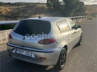 Usado Alfa Romeo 147 115 CV (84 kW) 2003 Gris / plata Utilitario