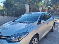 Usado Renault Mégane IV Business 95 CV (69 kW) 2016 Gris / plata Berlina