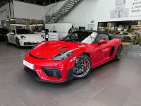 Usado Porsche 718 500 CV (367 kW) 2024 Rojo Descapotable