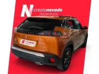 Usado Peugeot 2008 Allure 130 CV (95 kW) 2023 Naranja SUV