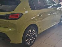 Nuevo Peugeot 208 Allure 102 CV (75 kW) 2025 Jaune Utilitario