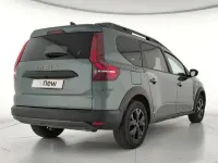 Usado Dacia Jogger Extreme 140 CV (102 kW) 2025 Verde Monovolumen