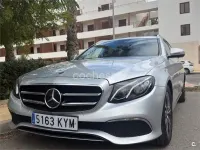 Usado Mercedes E220 194 CV (142 kW) 2019 Gris / plata Familiar