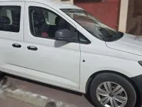 Usado VW Caddy 102 CV (75 kW) 2021 Blanco Monovolumen