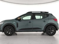 Usado Dacia Sandero Extreme 100 CV (73 kW) 2025 Verde Berlina