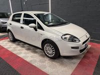 Usado Fiat Punto Pop 75 CV (55 kW) 2016 Blanco Utilitario
