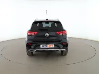 Usado MG ZS Luxury 111 CV (81 kW) 2022 Negro SUV