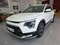 Usado Kia Niro 141 CV (103 kW) 2022 Blanco SUV