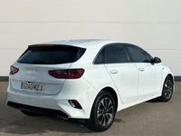 Usado Kia Ceed 100 CV (73 kW) 2025 Blanco Utilitario