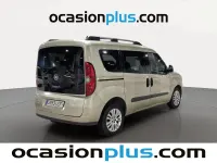 Usado Fiat Doblò Dynamic 105 CV (77 kW) 2015 Beige Monovolumen