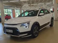 Usado Kia Niro 141 CV (103 kW) 2022 Blanco SUV