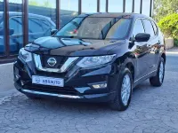 Usado Nissan X-Trail Acenta 150 CV (110 kW) 2019 Negro SUV