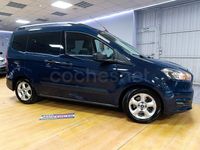 Usado Ford Tourneo Courier Ambiente 100 CV (73 kW) 2015 Azul Monovolumen