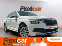 Usado Skoda Kamiq Ambition 110 CV (80 kW) 2023 Blanco SUV