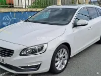 Usado Volvo V60 Summum 181 CV (133 kW) 2015 Blanco Familiar