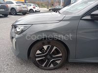 Usado Peugeot 208 Allure 100 CV (73 kW) 2024 Gris / plata Utilitario