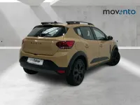 Usado Dacia Sandero Extreme 110 CV (80 kW) 2025 Verde Berlina