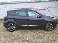 Usado Renault Scénic III 115 CV (84 kW) 2015 Negro