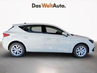 Usado Seat Leon Style 110 HP (80 kW) 2024 Branco Sedan