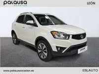 Usado SsangYong Korando Limited 175 CV (128 kW) 2015 Blanco SUV