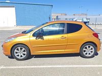 Usado Peugeot 207 110 CV (80 kW) 2006 Naranja Berlina