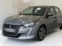 Usado Peugeot 208 Allure 100 CV (73 kW) 2020 Gris / plata Utilitario